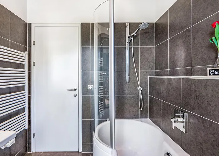 Emma-8 By Interhome Dürnberg